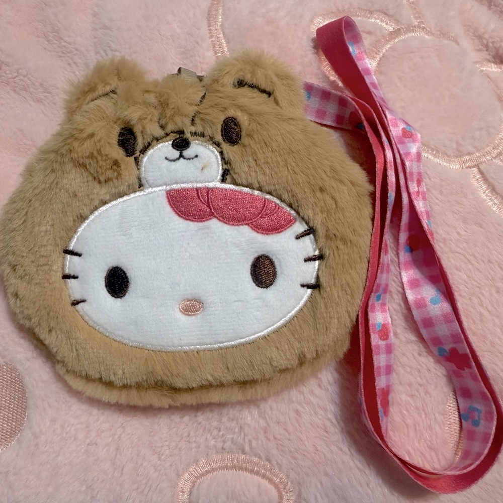 🆕 Nwot Hello Kitty bag with 🆔 Holder